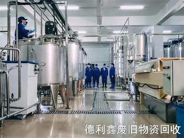 05434526554.jpg 05434526554.jpg